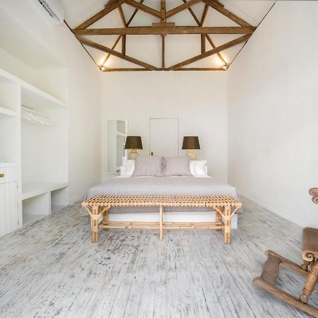 Ria Uluwatu, Tropical Chic Hotel Bagian luar foto