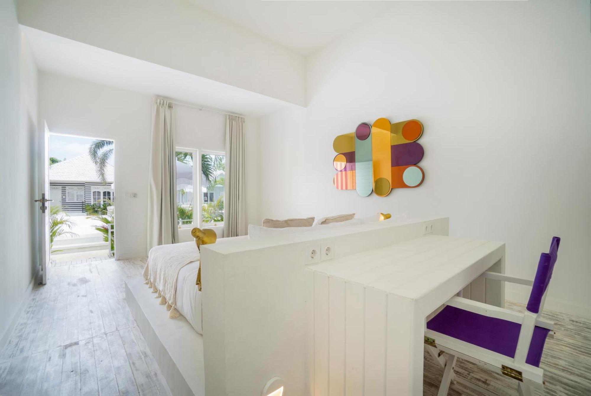 Ria Uluwatu, Tropical Chic Hotel Ruang foto
